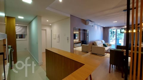 Image 22 - 264385
